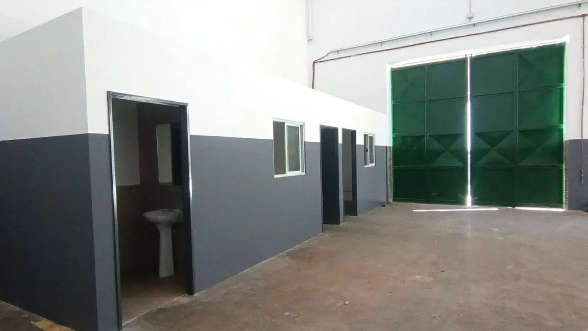 Alquiler Galpón Deposito 700m2 Quilmes 2