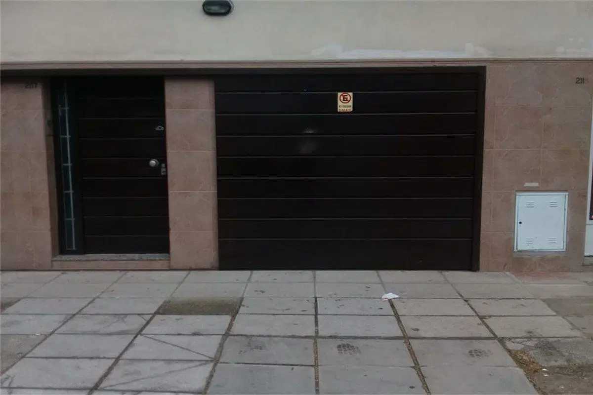 VENTA LOCAL VILLA GENERAL MITRE 3