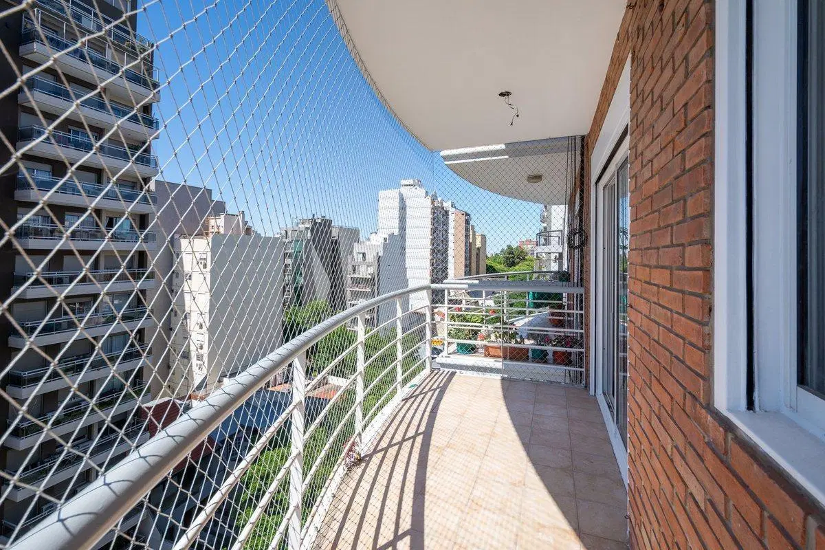 VENTA DEPTO 4 AMBIENTES COCHERA PARQUE CHACABUCO 2