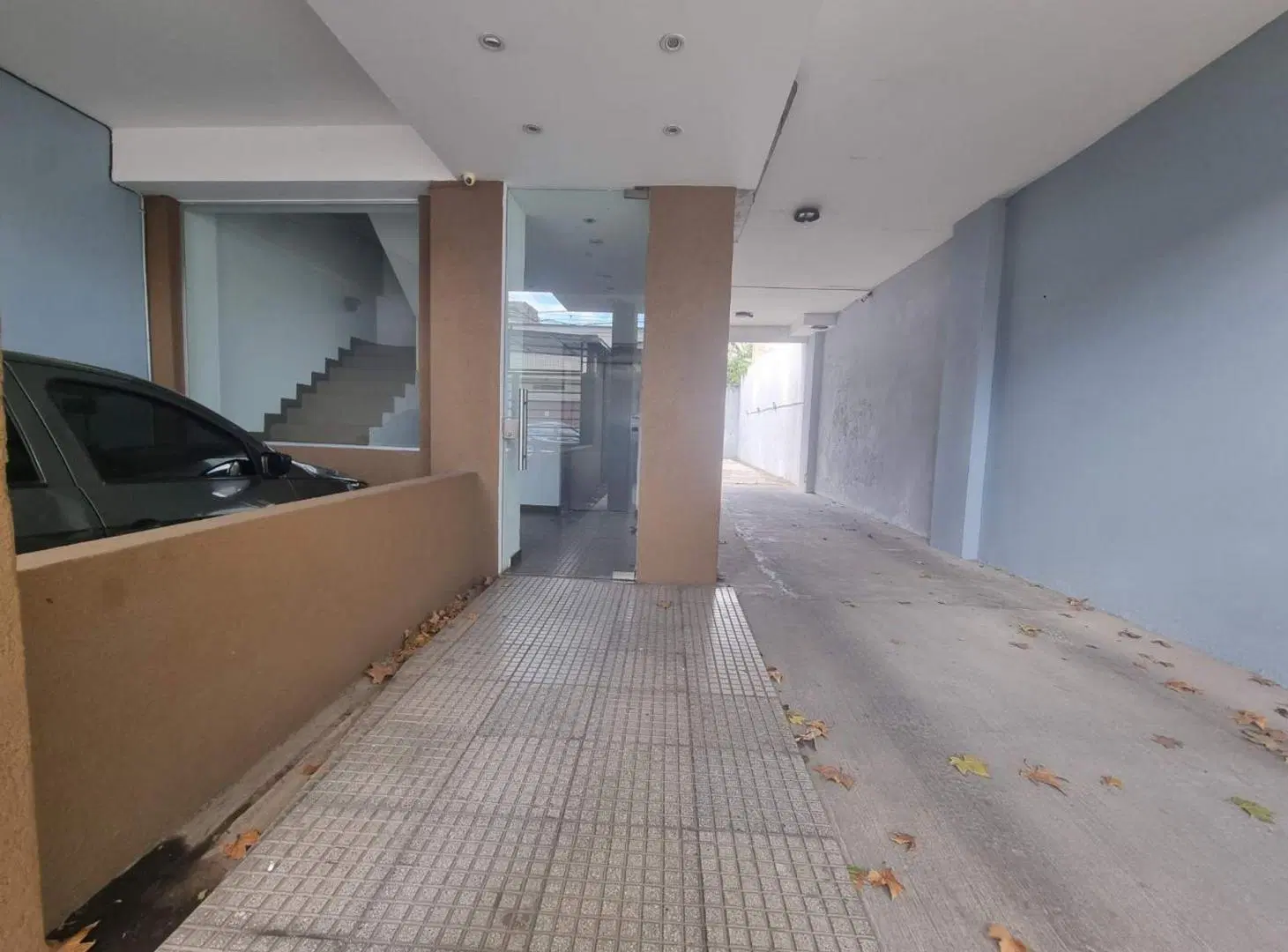 VENTA COCHERA VILLA BALLESTER 3