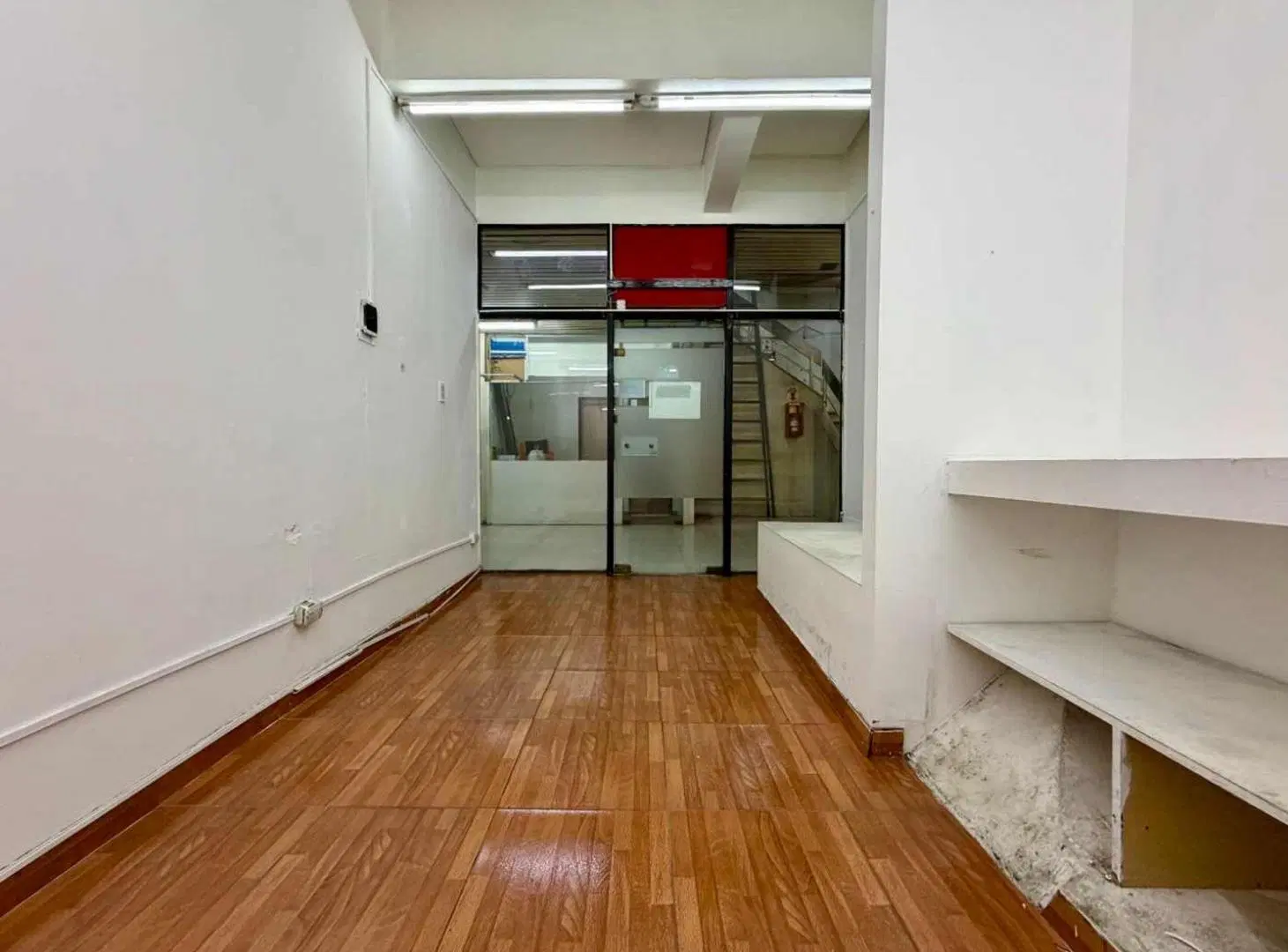 Alquiler local comercial en galeria Caballito CABA 5