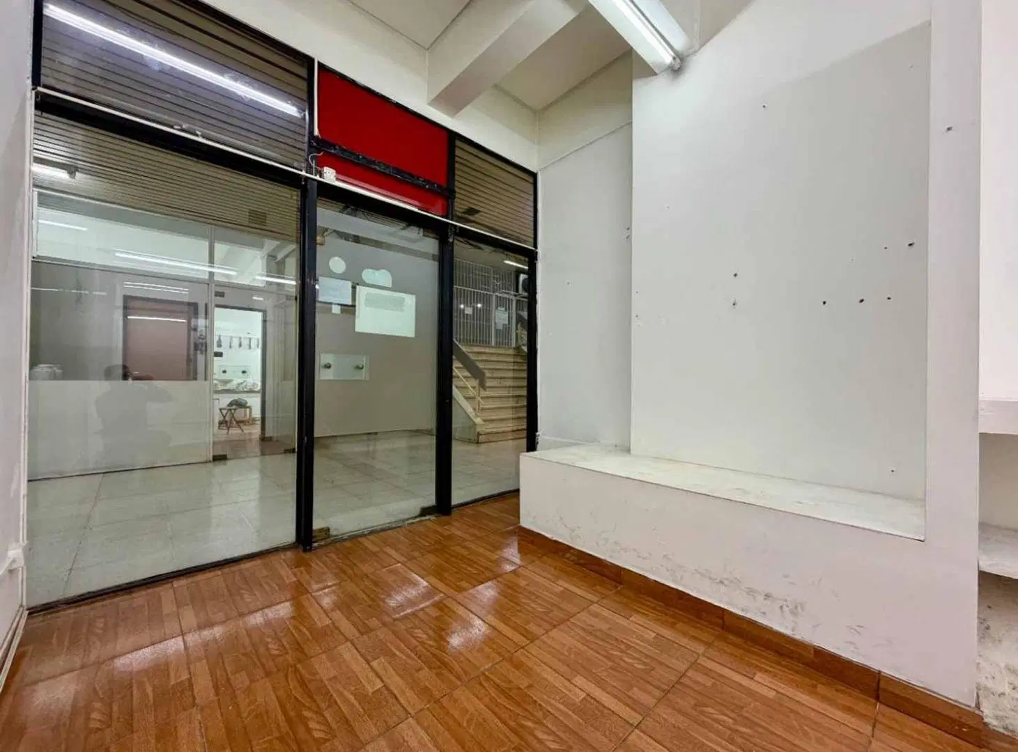 Alquiler local comercial en galeria Caballito CABA 2
