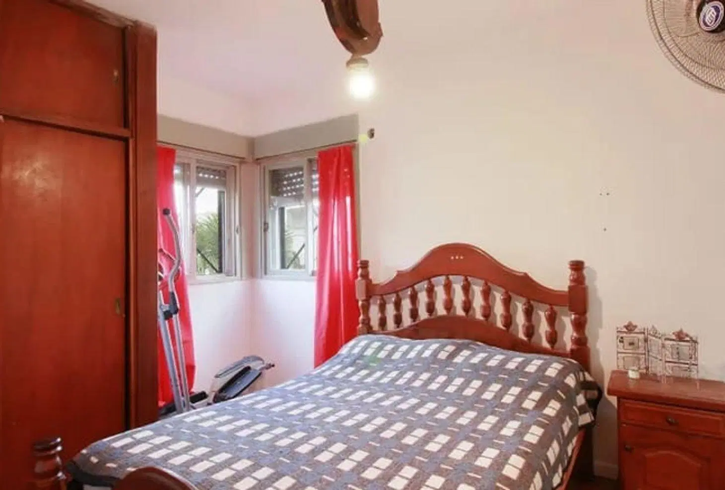 VENTA DEPARTAMENTO EN DÚPLEX 5 AMB. QUILMES OE 5