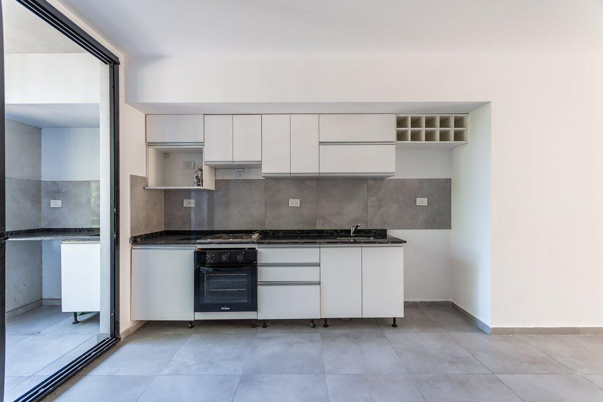 Foto de Departamento Monoambiente con Patio Boedo, imagen 4