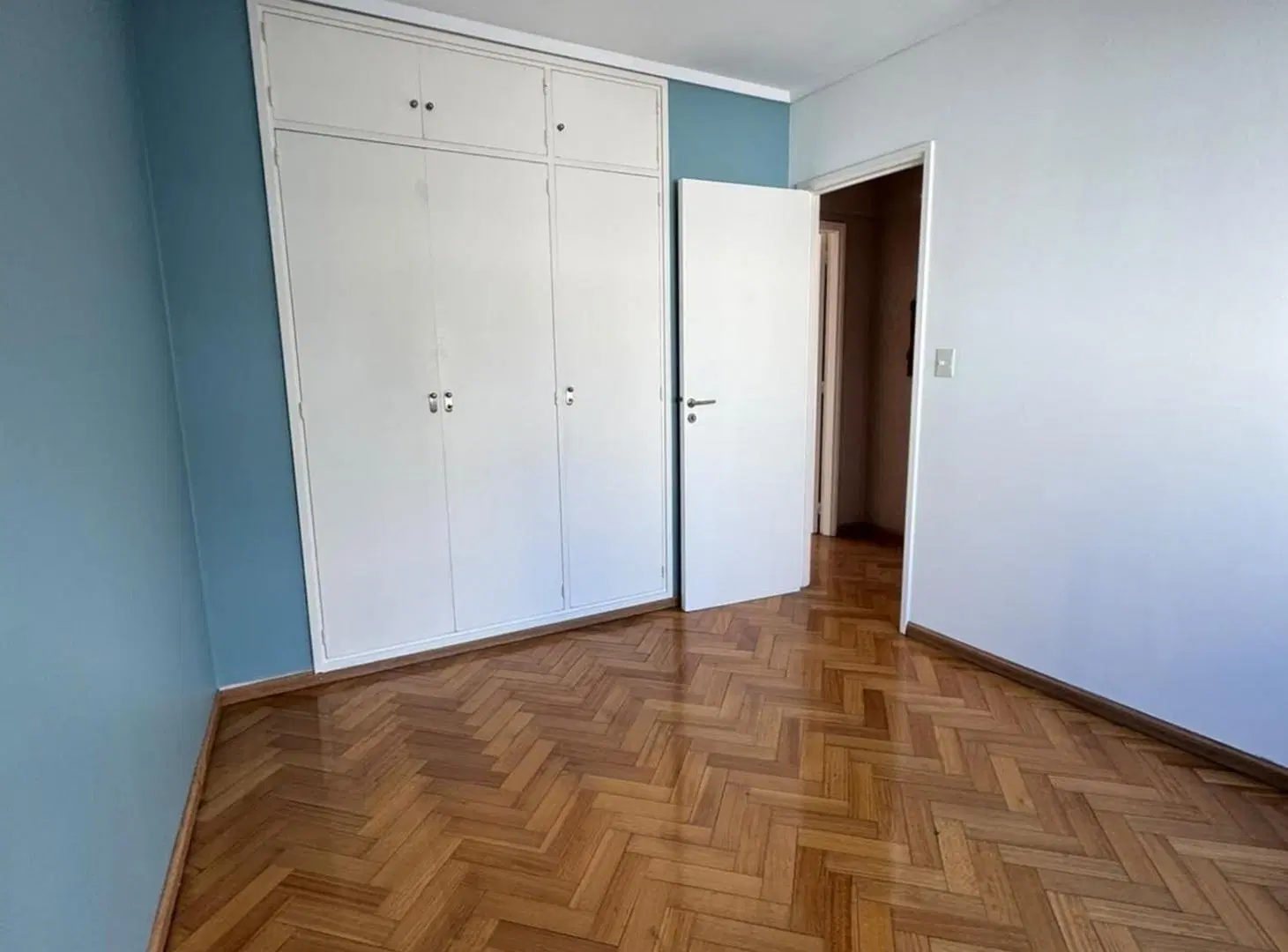 VENTA DEPARTAMENTO 3 AMBIENTES PISO ALTO CONGRESO 4