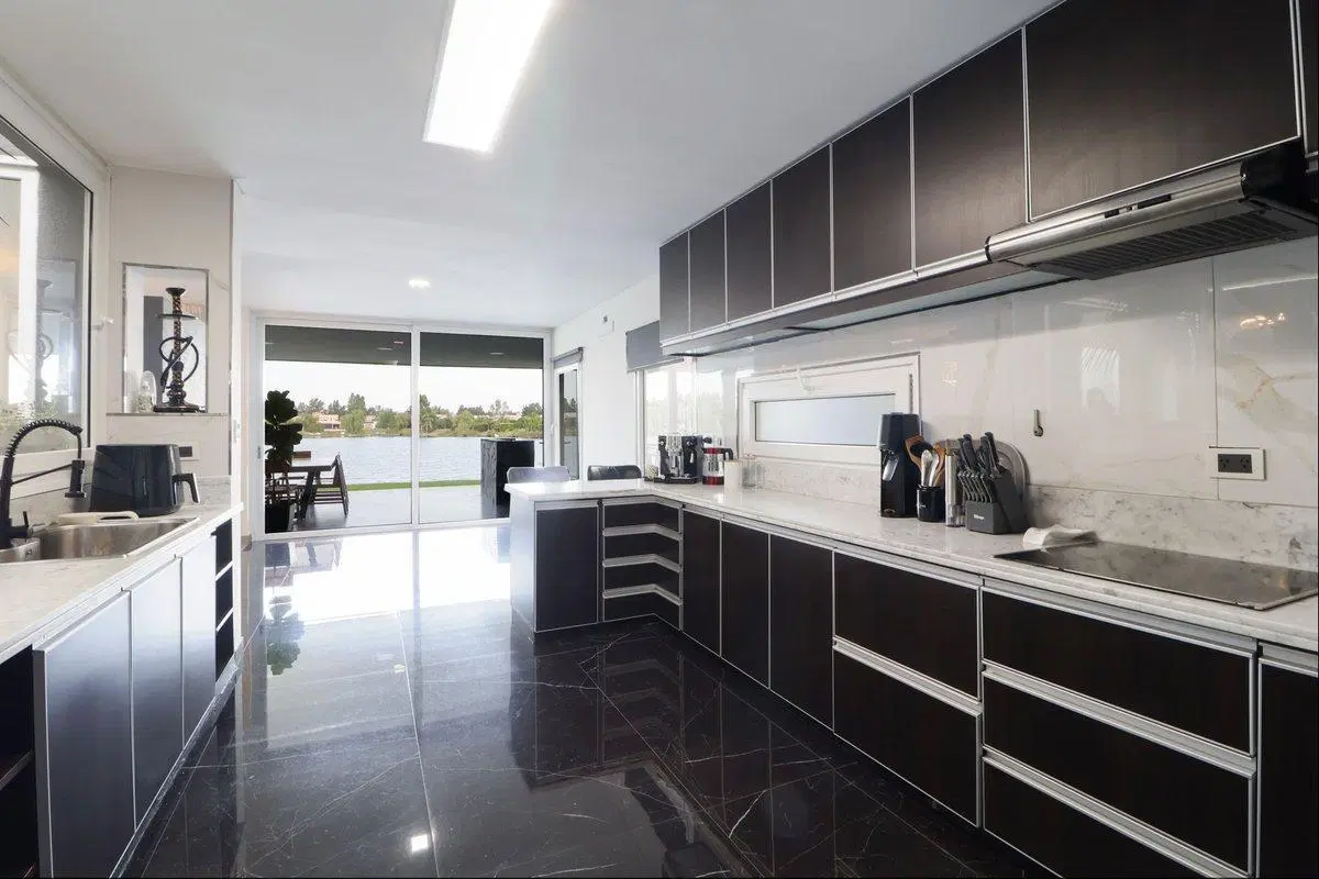 Casa en venta a la laguna Villanueva FINANCIACION 4