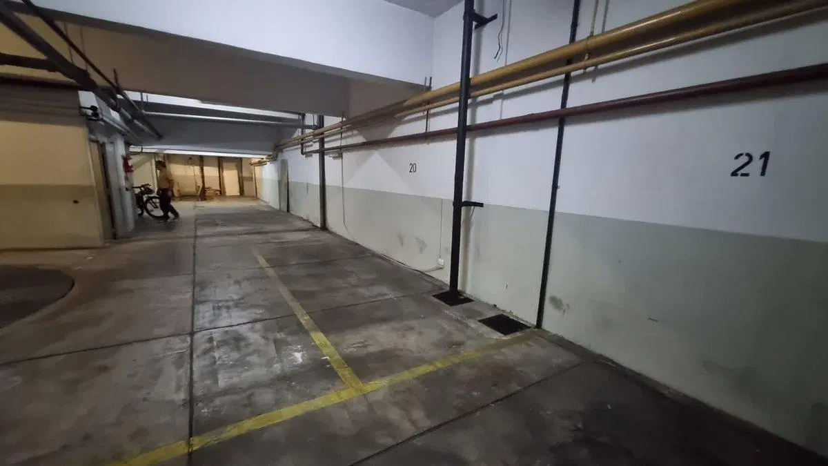 VENTA COCHERA EN SAN NICOLAS IDEAL INVERSION 5