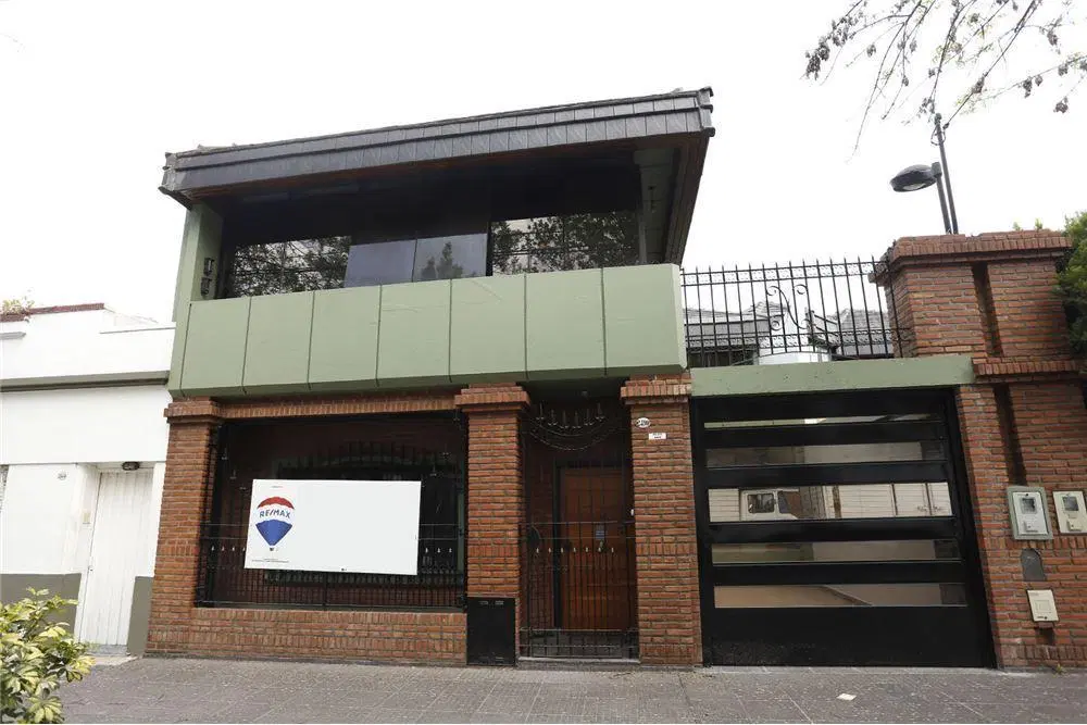 VENTA CASA 5 AMBIENTES CON PATIO A ESTRENAR 3