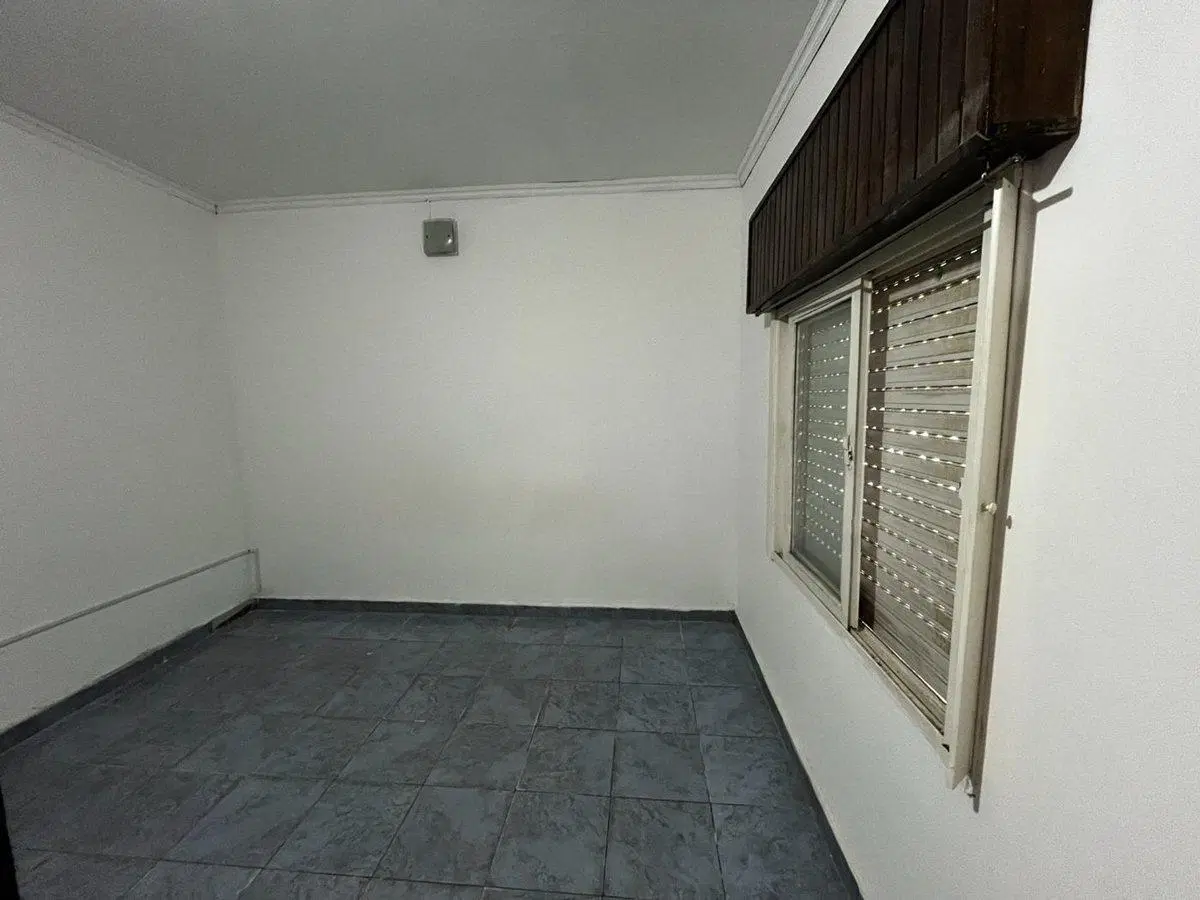 VENTA PH 4 AMBIENTES EN QUILMES CON COCHERA 2