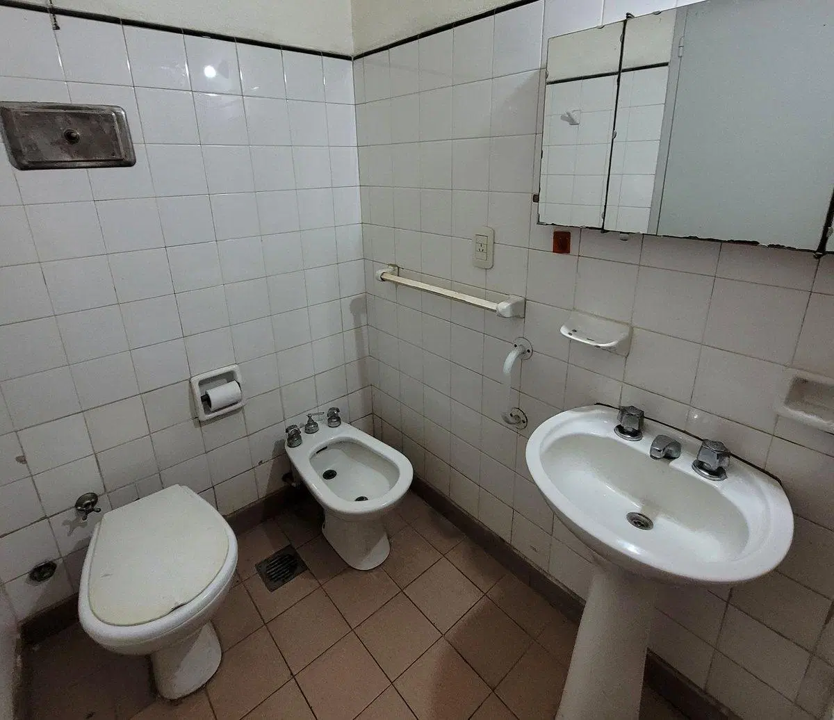 Venta Avellaneda Departamento 3 Amb. C/Dependencia 2