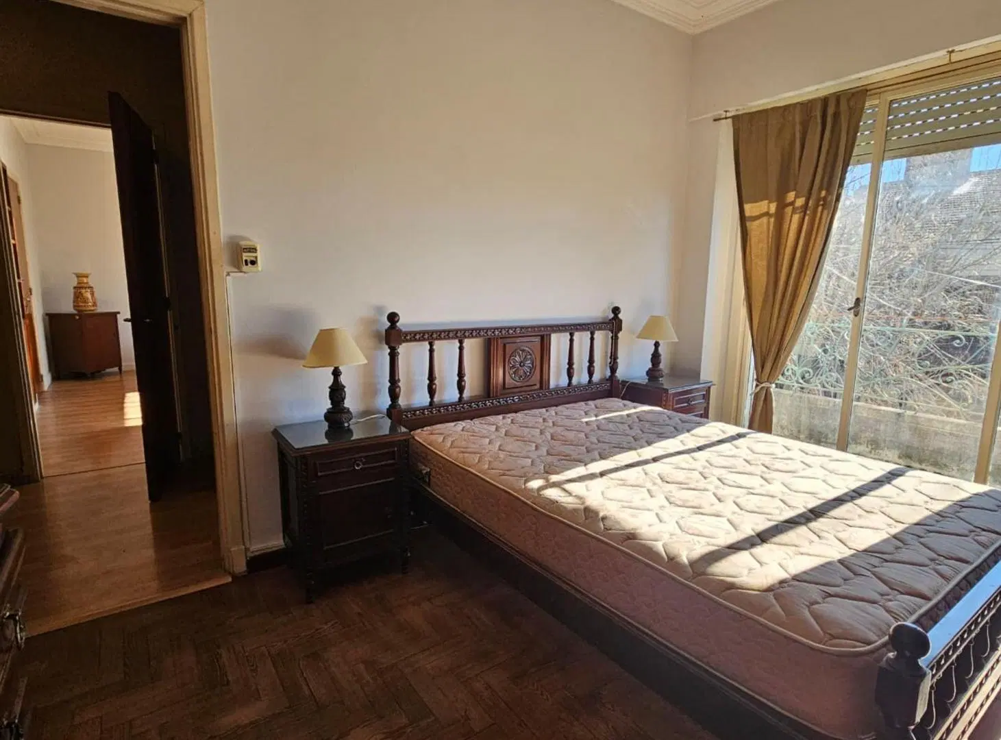 VENTA LOTE CASA CON LOCAL EN LA PLATA 3