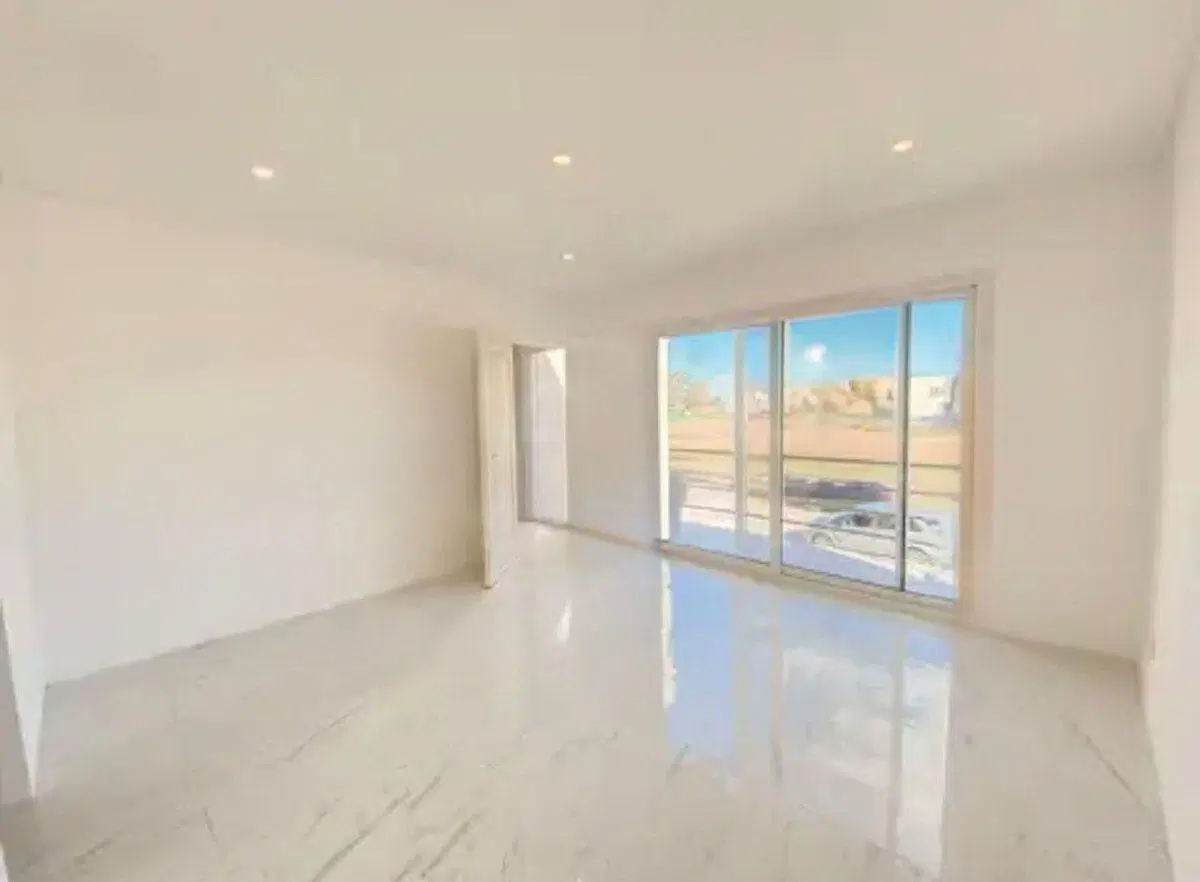 CASA 5 AMBIENTES VENTA LAGOS DE CANNING 1 ESTRENAR 4