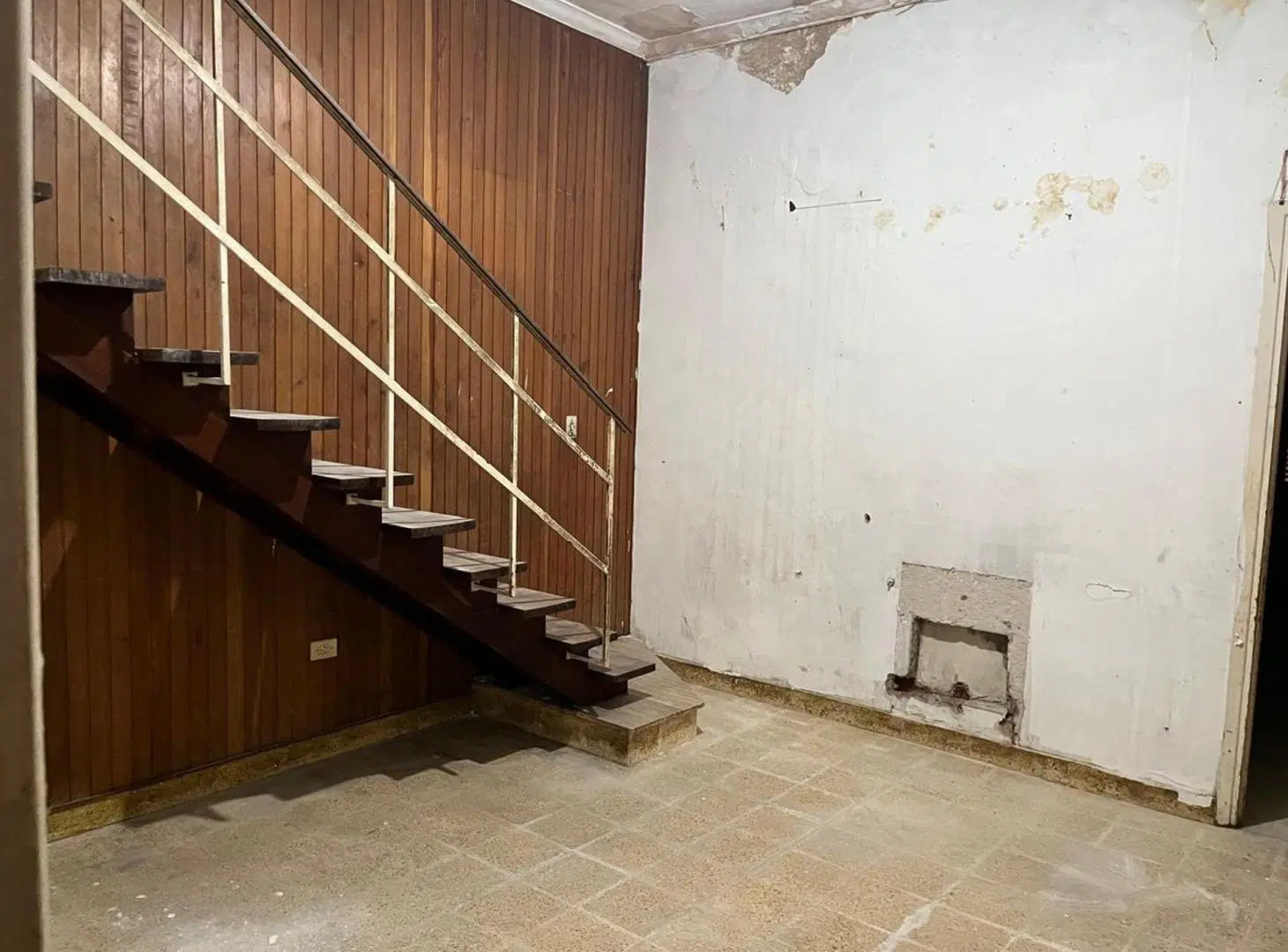 Venta casa multifamiliar con galpón  Mataderos 4