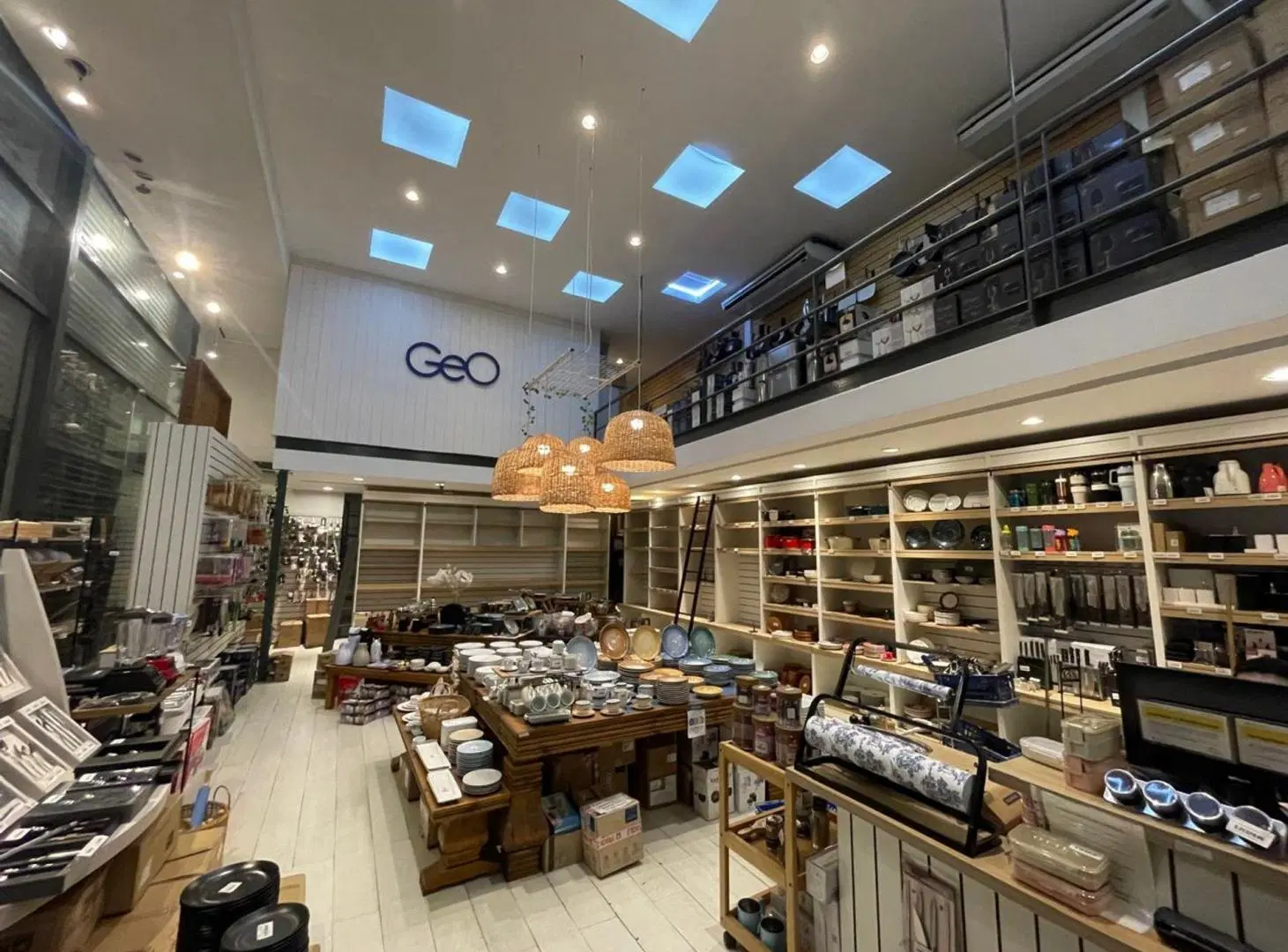 ALQUILER LOCAL COMERCIAL SAN CRISTOBAL 3