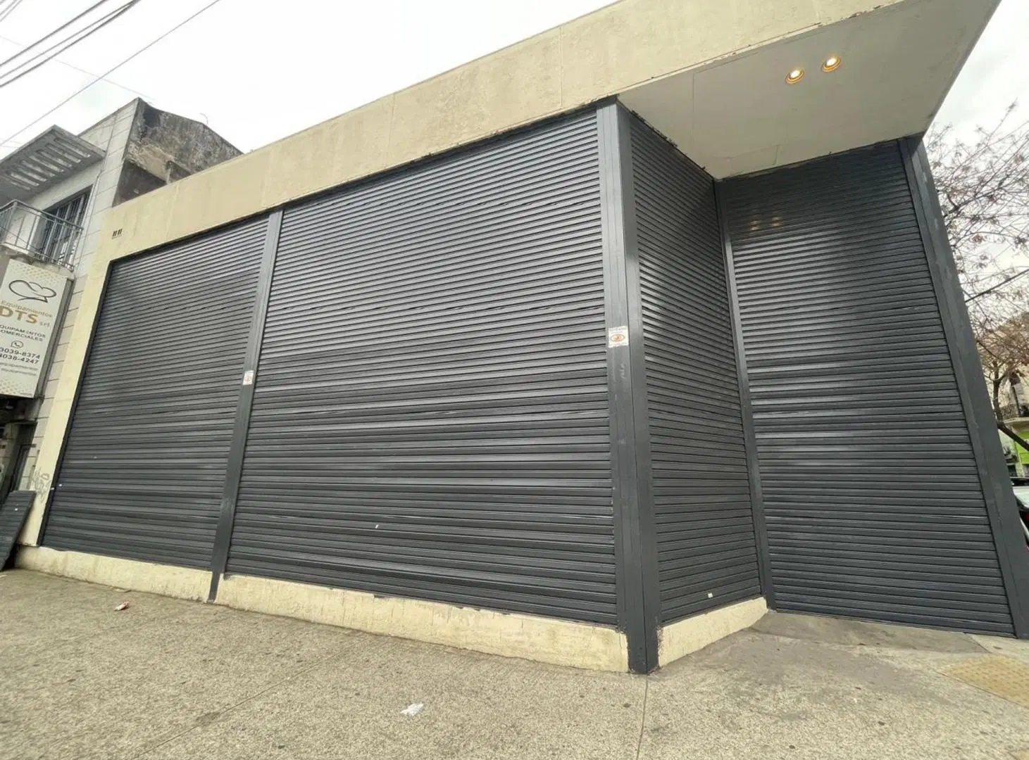VENTA LOCAL COMERCIAL SAN CRISTOBAL 4