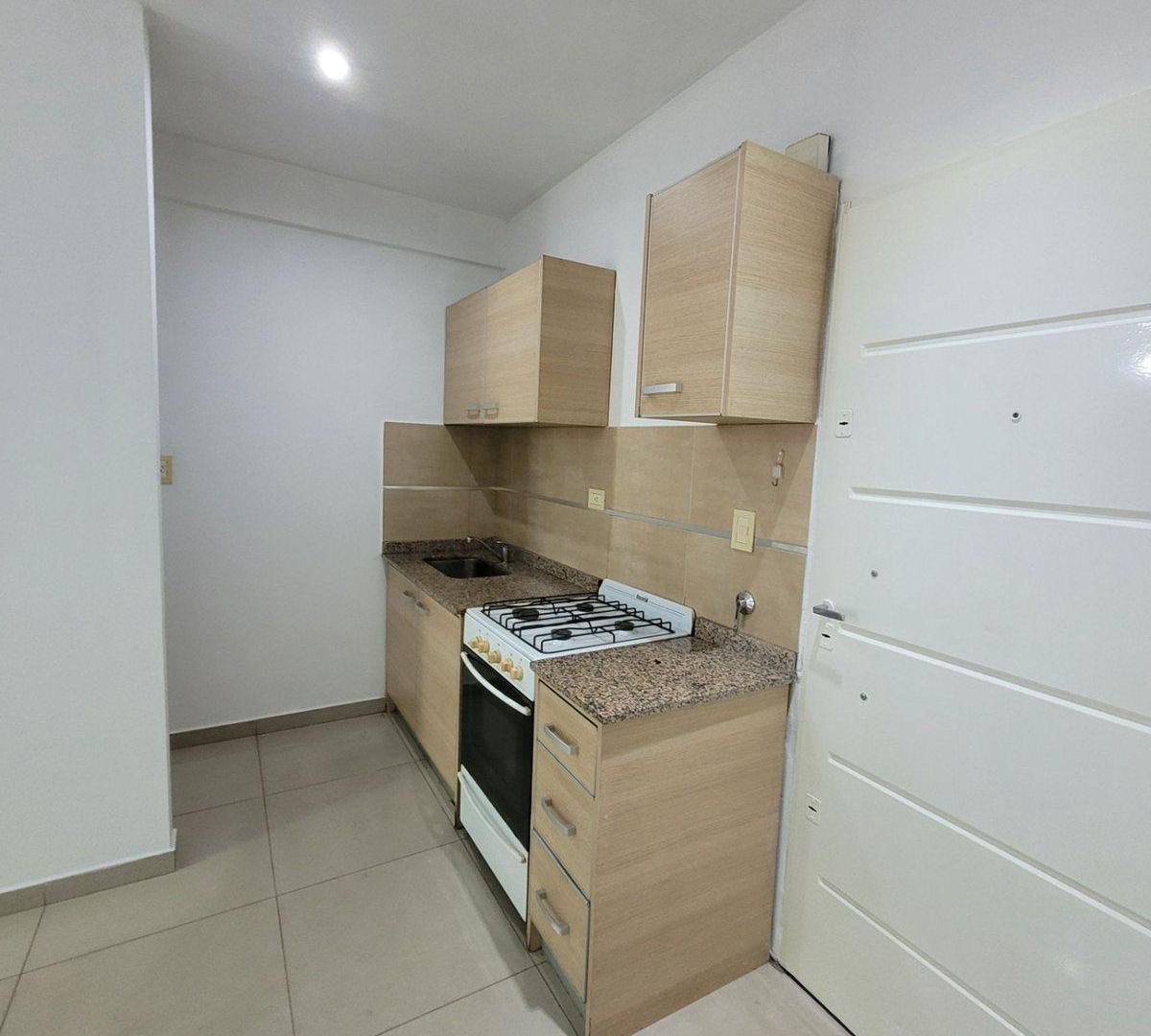 Foto de Venta DepartamentoTurdera 2 amb. Patio-Cochera, imagen 3