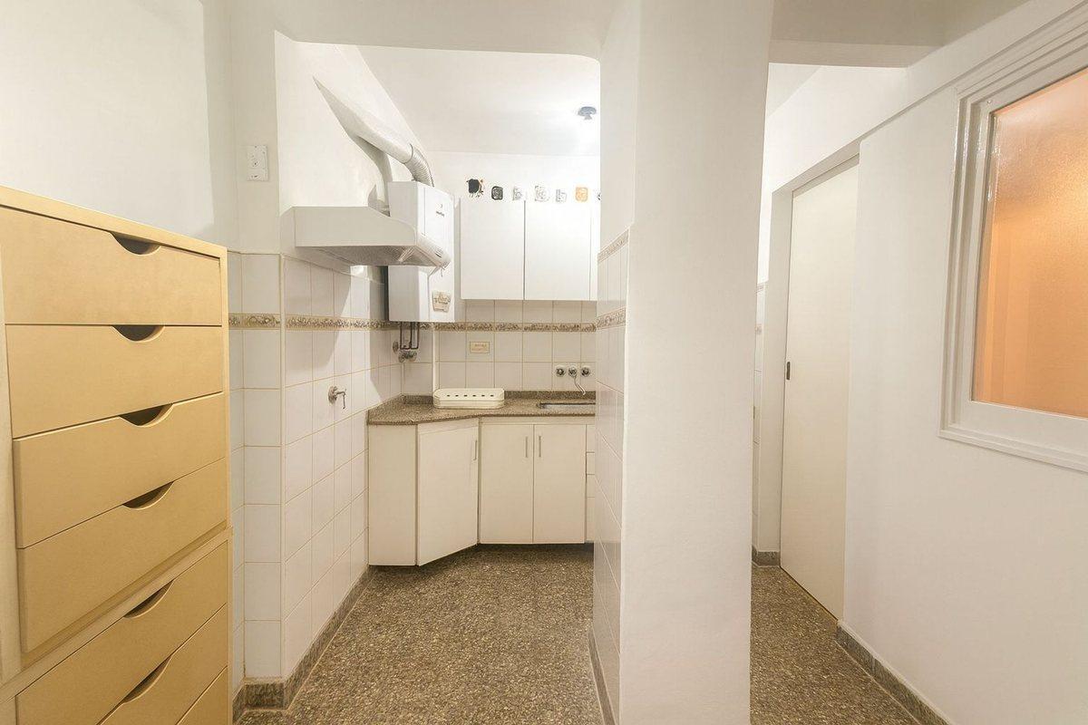 Foto de VENTA DEPARTAMENTO 2 AMBIENTES SAN CRISTOBAL, imagen 2