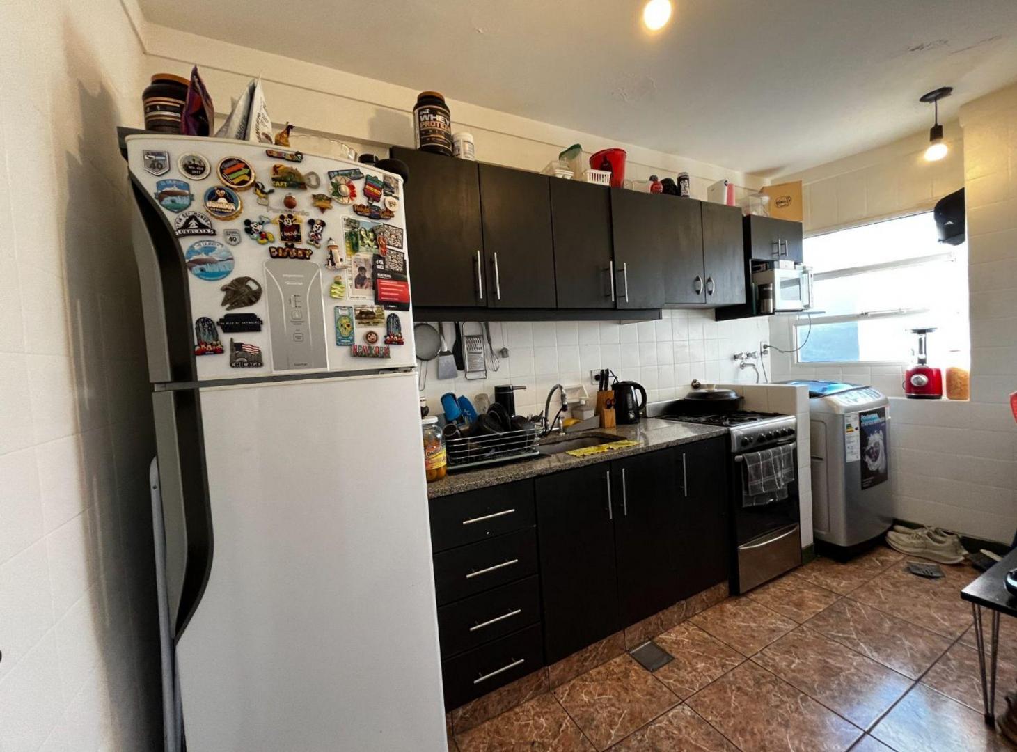 Foto de VENTA DEPARTAMENTO 3 AMBIENTES BALCON EN CHACARITA, imagen 4