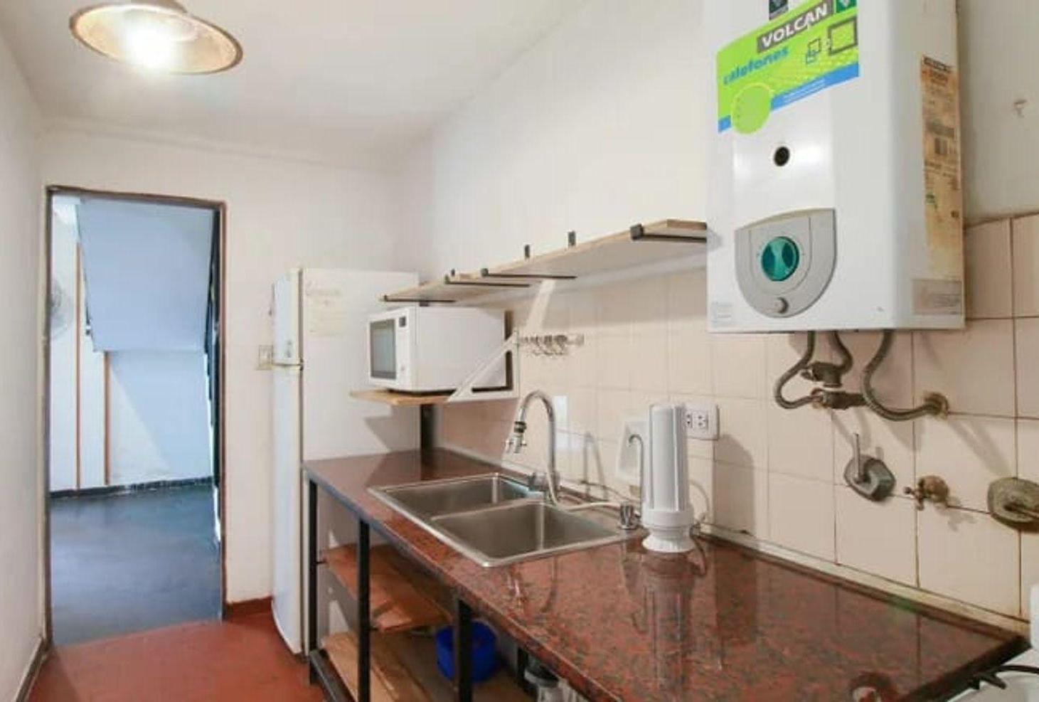 Foto de ALQUILER DEPARTAMENTO EN DÚPLEX 5 AMB.-QUILMES OE, imagen 2