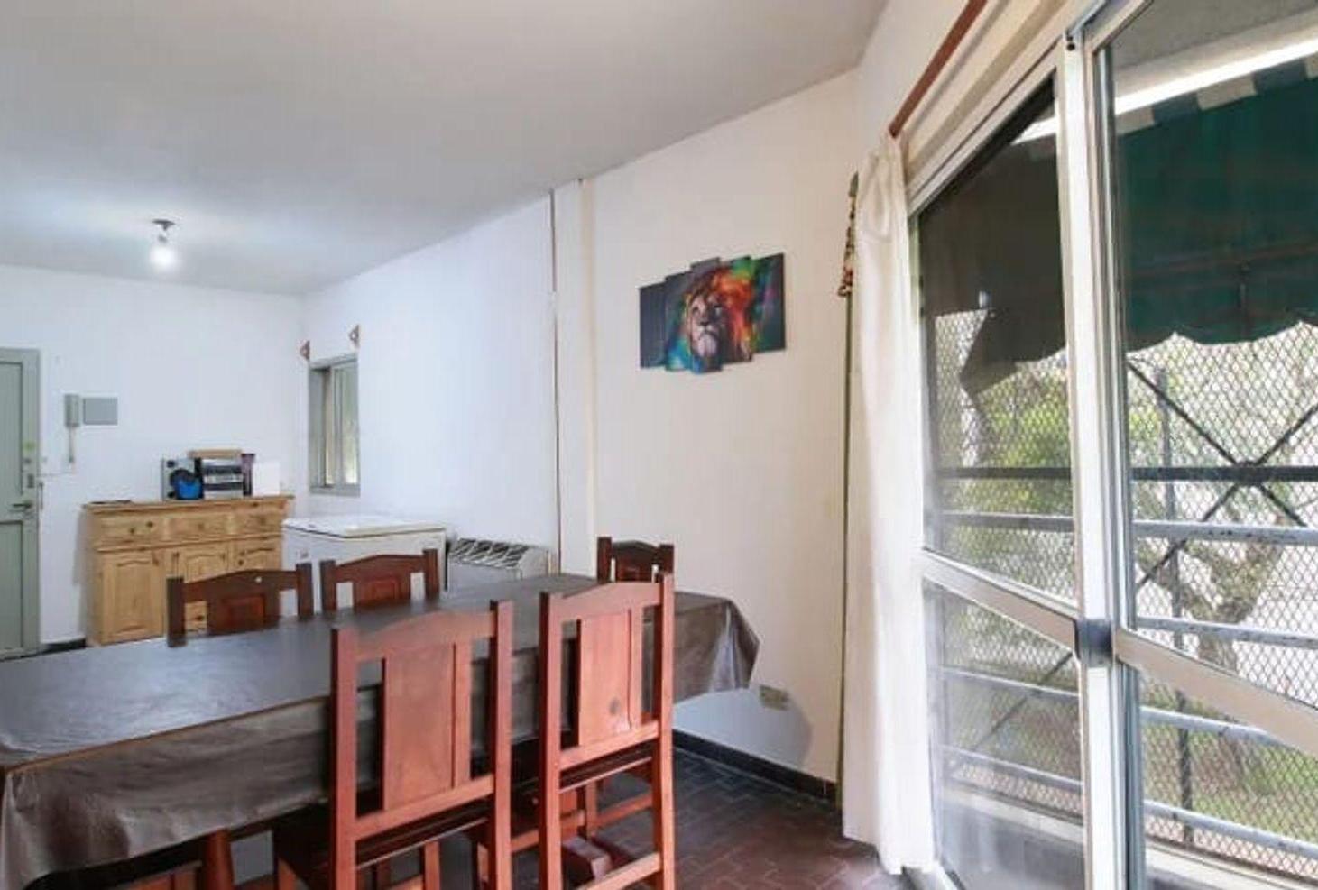 Foto de ALQUILER DEPARTAMENTO EN DÚPLEX 5 AMB.-QUILMES OE, imagen 1