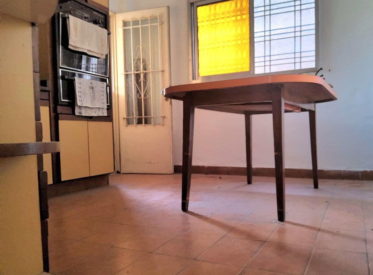 Foto de Venta Casa 4 ambientes garage fondo San Justo, imagen 3