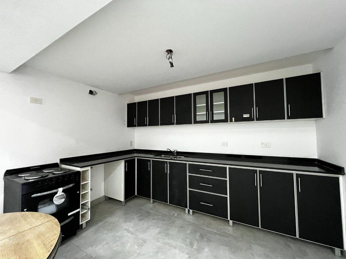 Foto de VENTA PH 4 AMBIENTES SIN EXPENSAS A ESTRENAR, imagen 2
