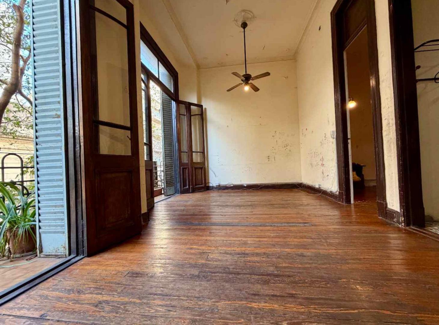 Foto de Venta ph 3 ambientes con balcon a refaccionar caba, imagen 5