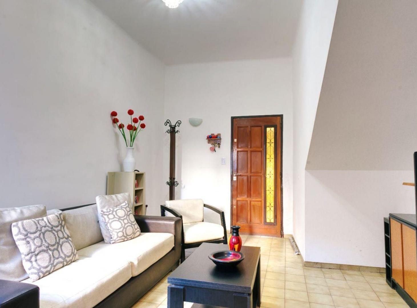Foto de Venta Ph 4 ambientes+patio, terraza y sotano Boedo, imagen 2