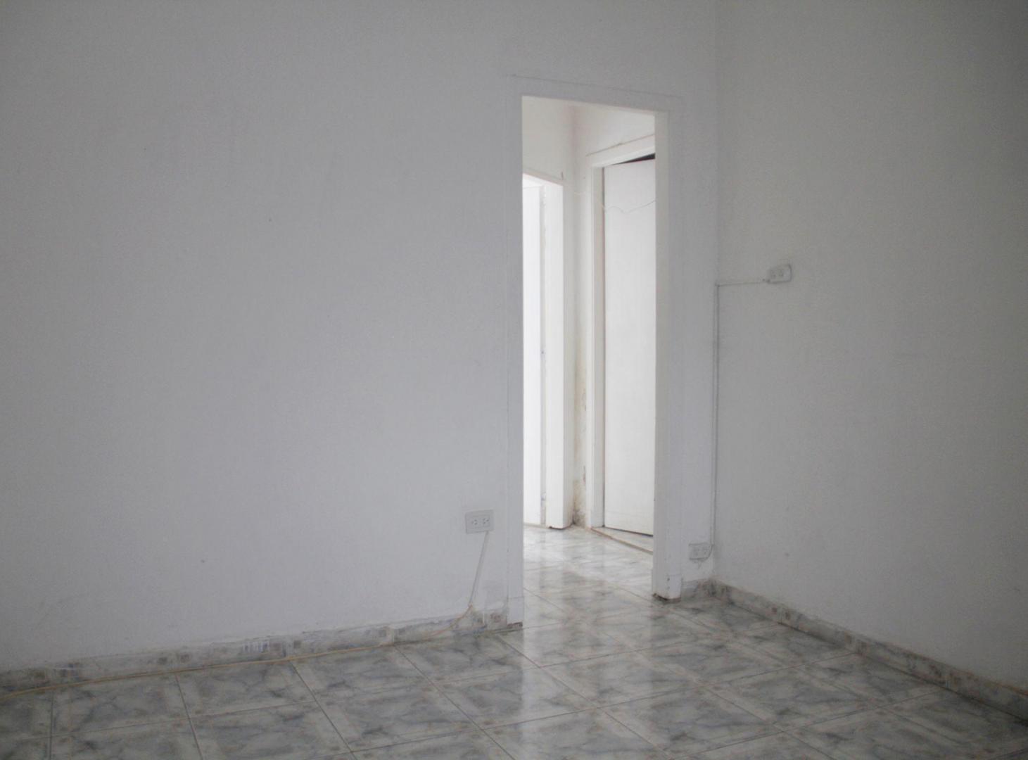 Foto de VENTA 2 Amb. con balcón al frente en Balvanera., imagen 5