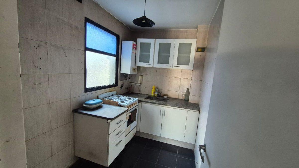 Foto de VENTA DEPARTAMENTO 3 AMB. C/TERRAZA BALC BALVANERA, imagen 4