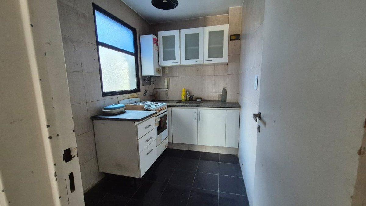 Foto de VENTA DEPARTAMENTO 3 AMB. C/TERRAZA BALC BALVANERA, imagen 2