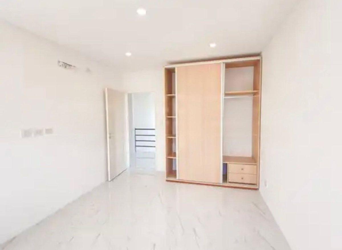 Foto de CASA 5 AMBIENTES VENTA LAGOS DE CANNING 1 ESTRENAR, imagen 3
