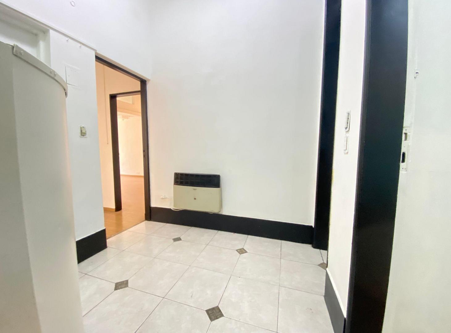 Foto de ALQUILER COMERCIAL BELGRANO, imagen 1
