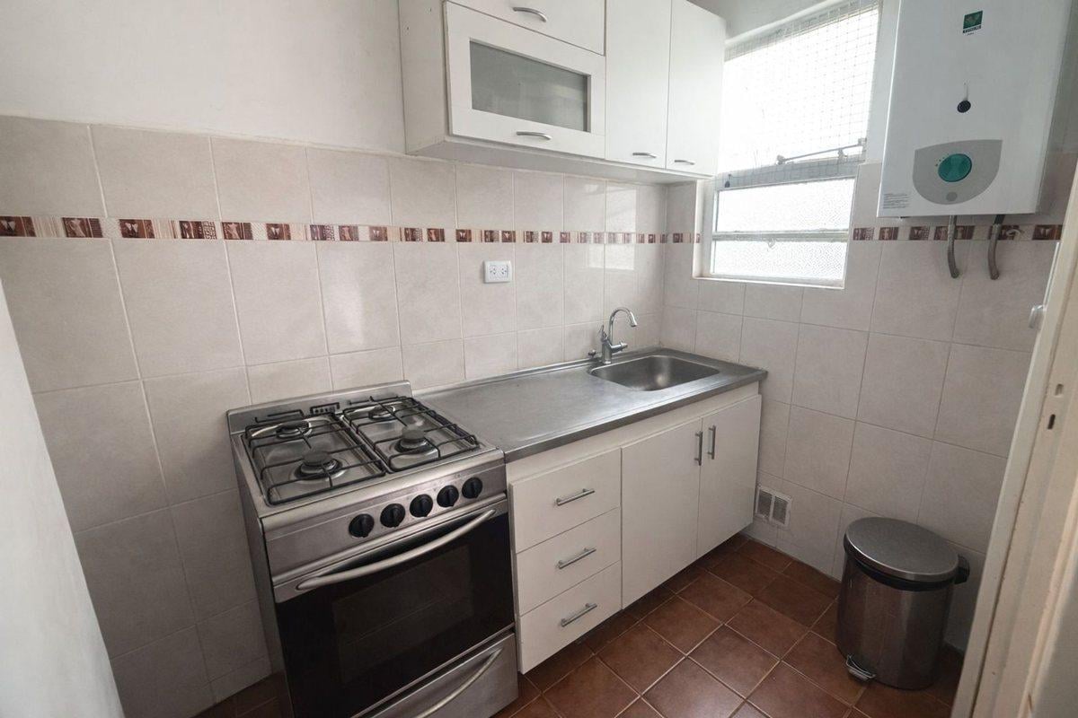 Foto de VENTA DEPARTAMENTO 2 AMBIENTES VILLA DEL PARQUE, imagen 2