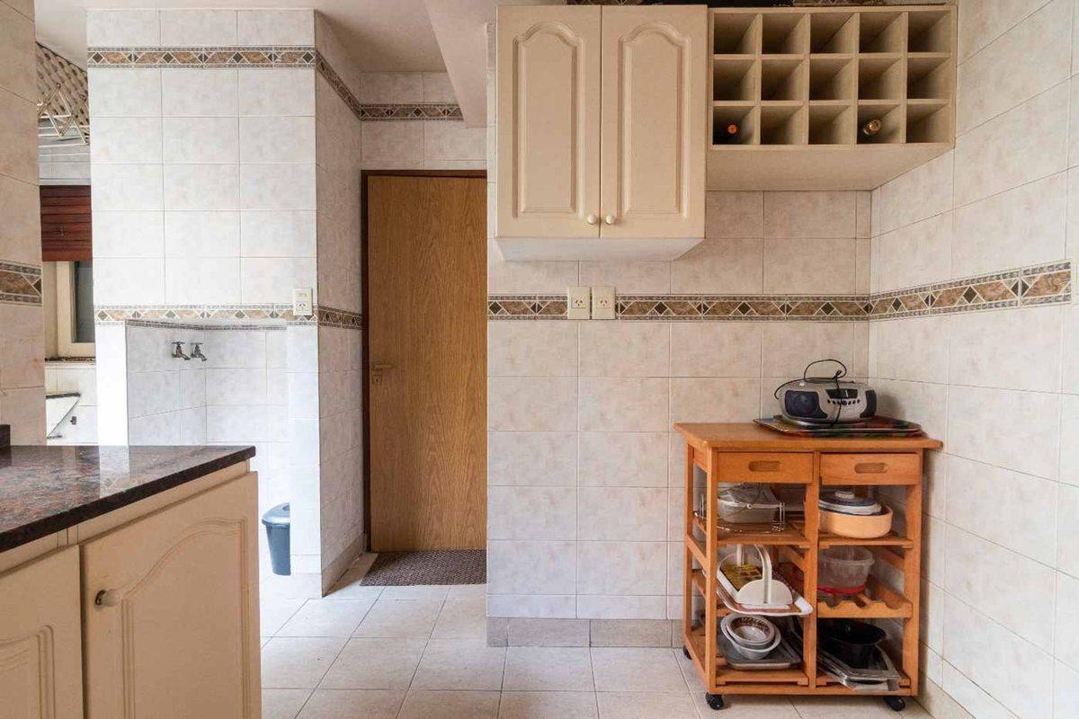 Foto de VENTA 4 AMBIENTES C/COCHERA Y DEP CABALLITO, imagen 5