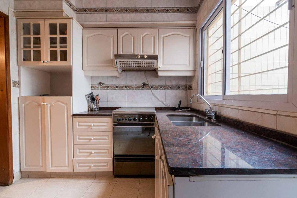 Foto de VENTA 4 AMBIENTES C/COCHERA Y DEP CABALLITO, imagen 3