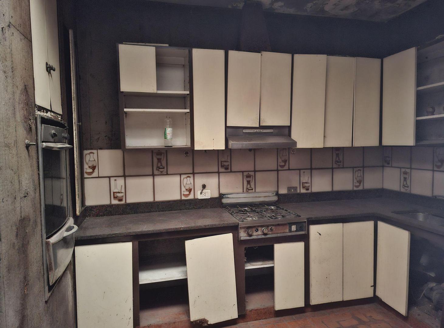 Foto de VENTA PH 4 AMB FLORES A RECICLAR, imagen 2