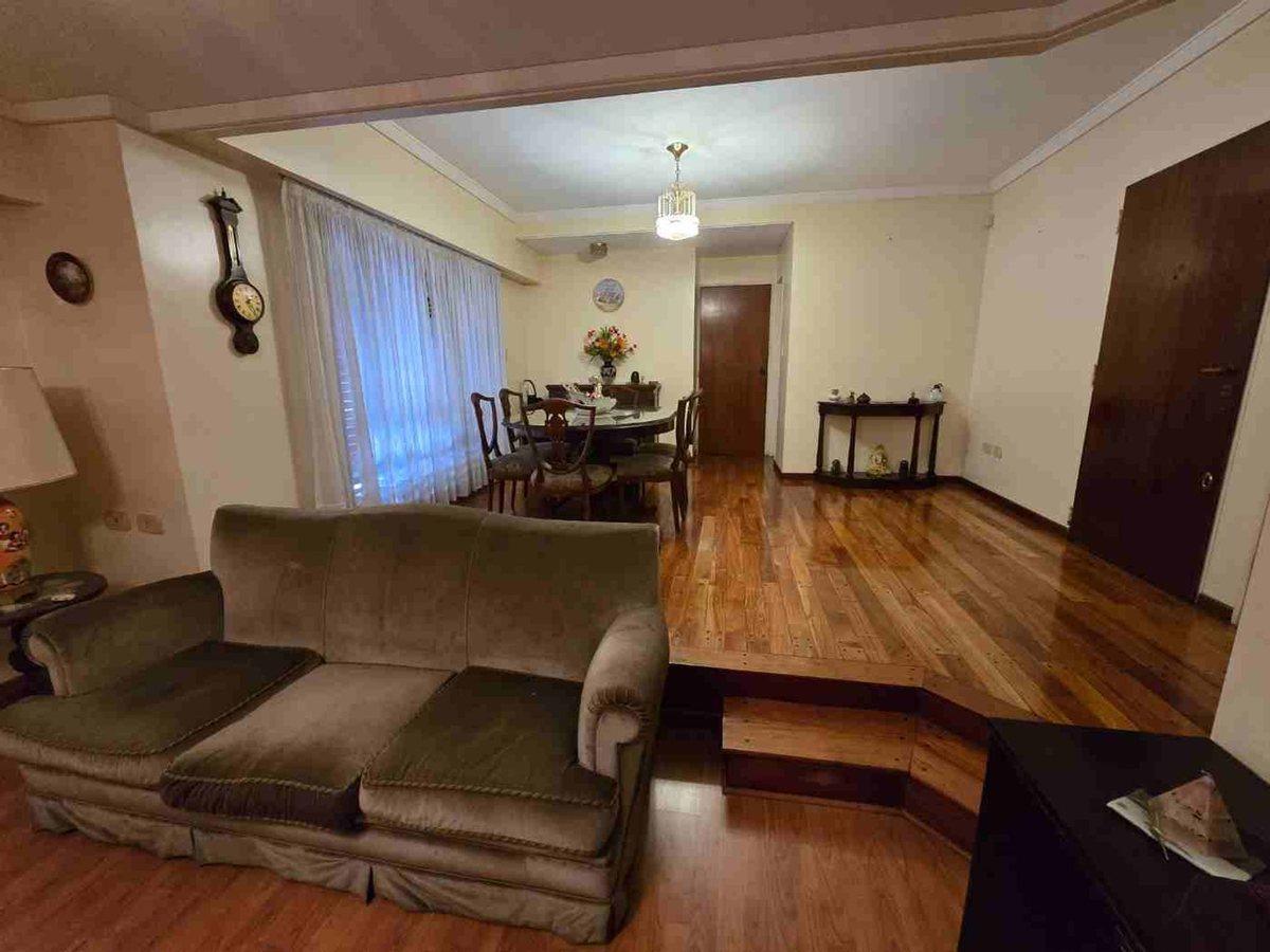 Foto de VENTA PISO 4 AMBIENTES CON DEPENDENCIA CABALLITO, imagen 1