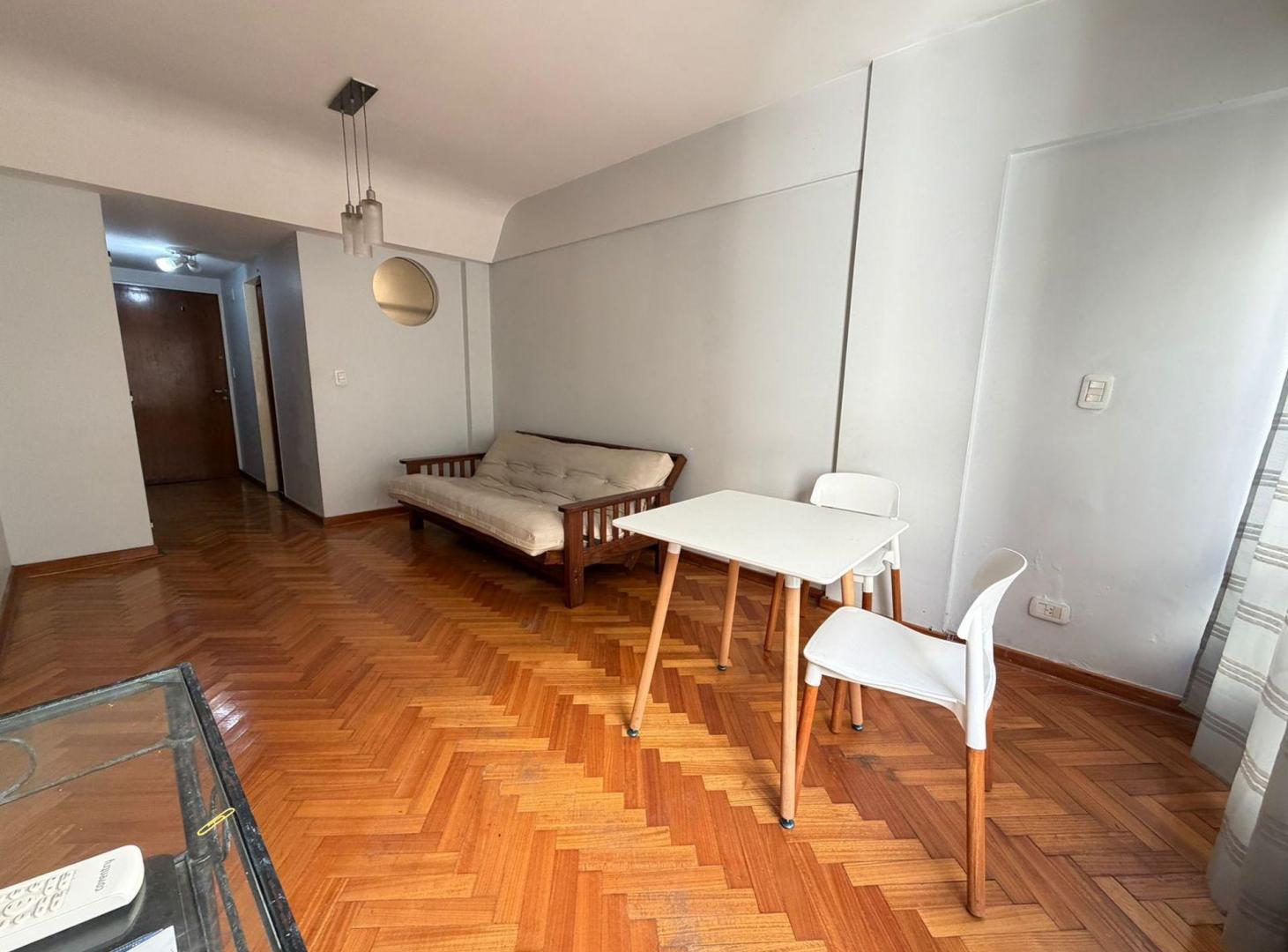Foto de ALQUILER MONOAMBIENTE APMLIO Y LUMINOSO, imagen 3