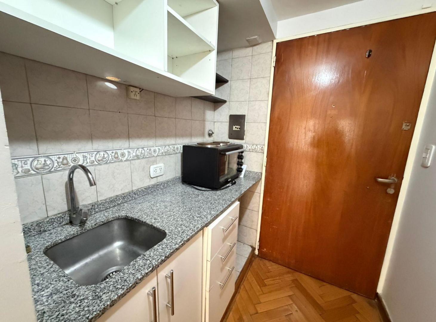 Foto de ALQUILER MONOAMBIENTE APMLIO Y LUMINOSO, imagen 5
