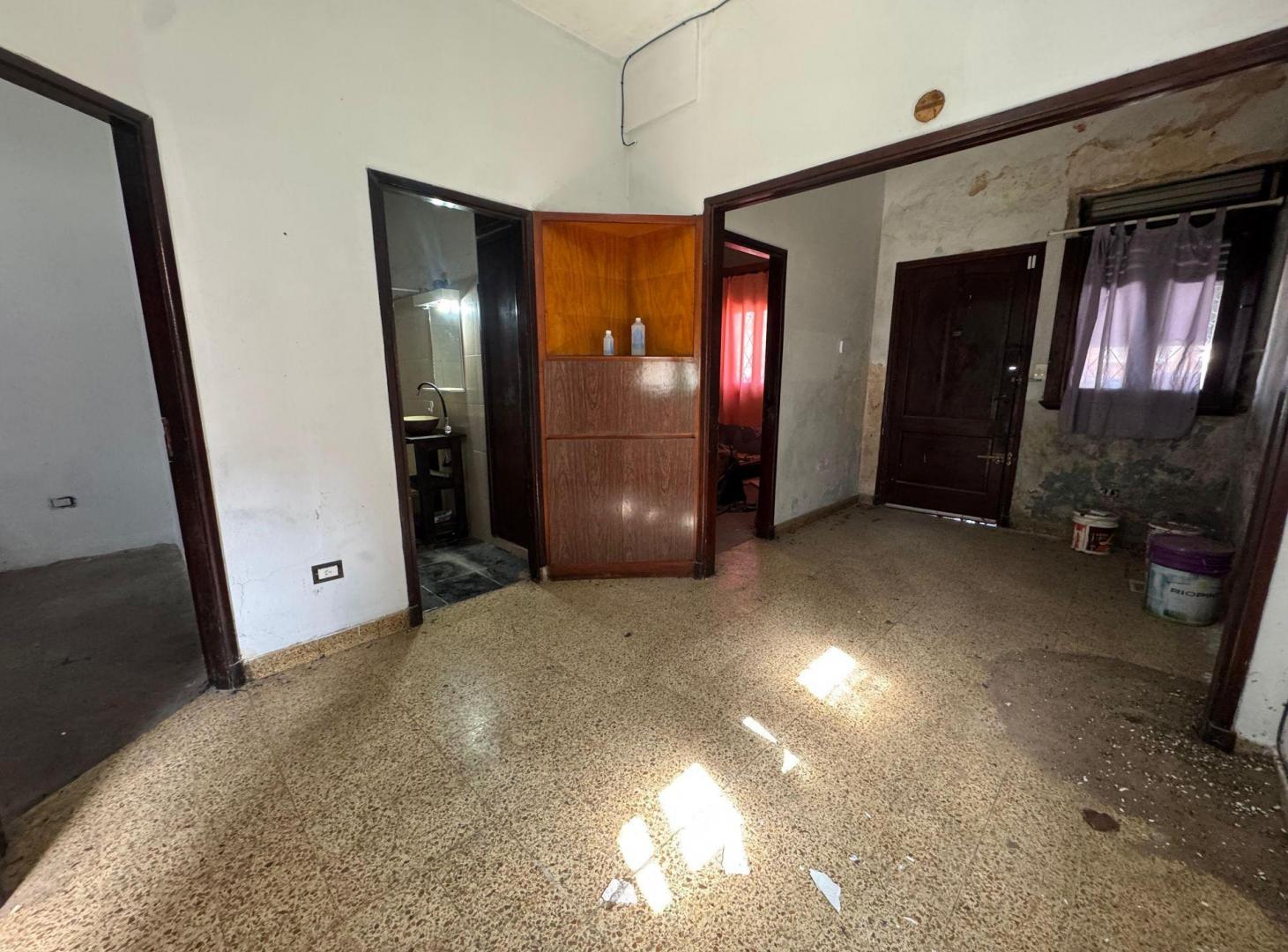 Foto de VENTA CASA DE 4 AMB Y GALPÓN AL FONDO EN POMPEYA, imagen 3
