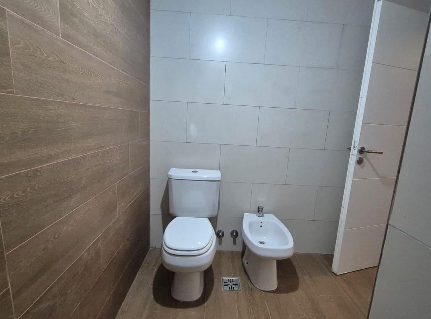 Foto de VENTA DEPARTAMENTO 2 AMBIENTES PARQUE CHACABUCO, imagen 3