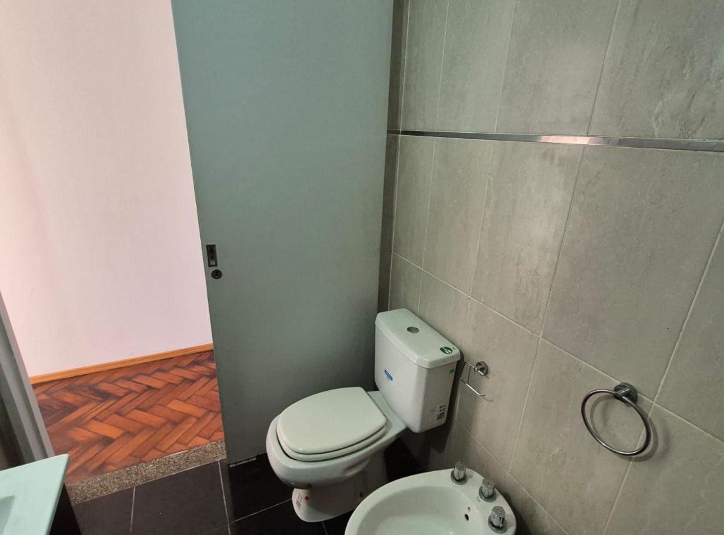 Foto de VENTA DEPARTAMENTO 3 AMBIENTES SAN TELMO, imagen 4