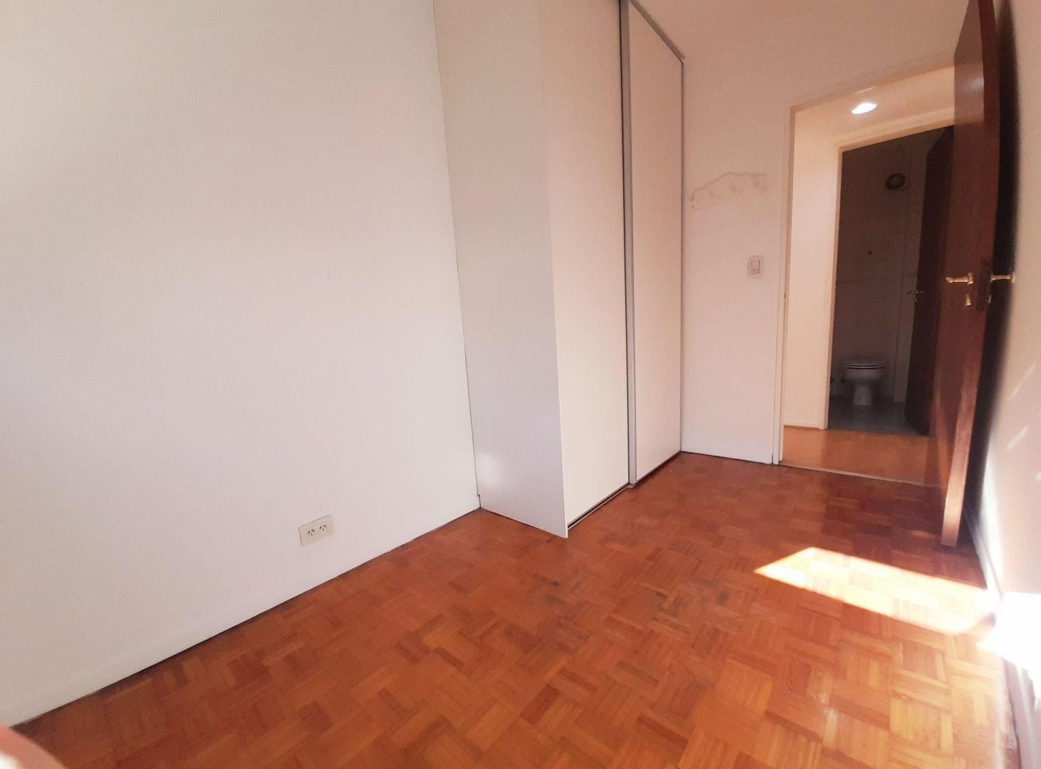 Foto de ALQUILER DEPARTAMENTO 4 AMBIENTES COLEGIALES, imagen 4
