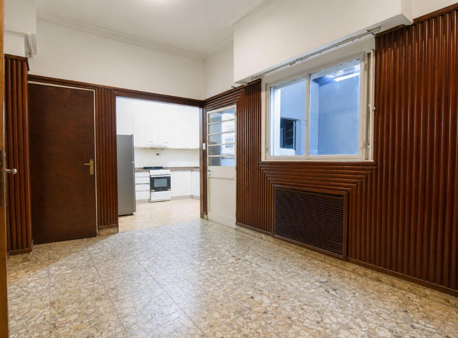 Foto de VENTA PH 5 AMBIENTES CONSTITUCION SIN EXPENSAS, imagen 2