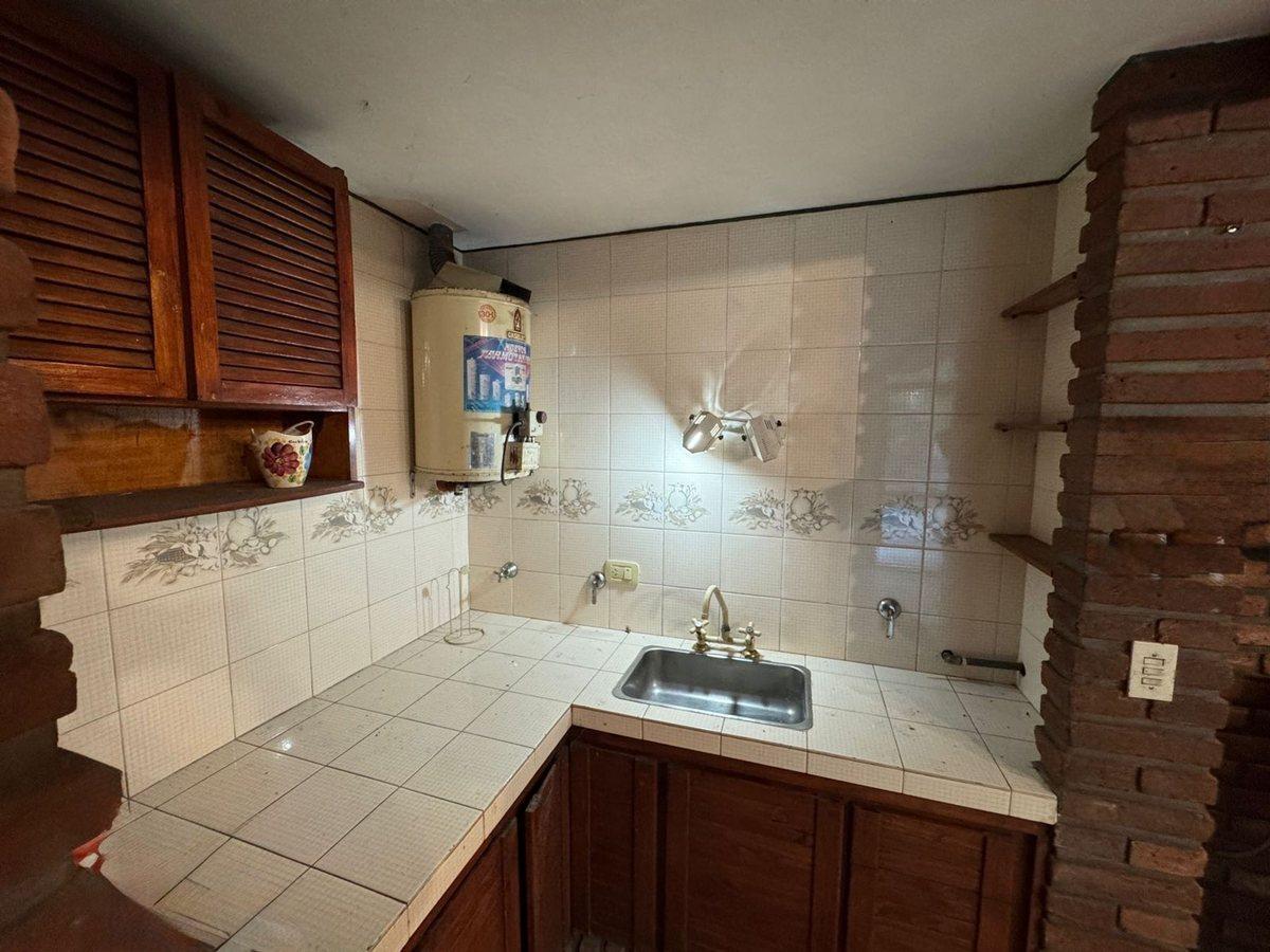 Foto de VENTA CASA 5 ambientes Berazategui, imagen 5