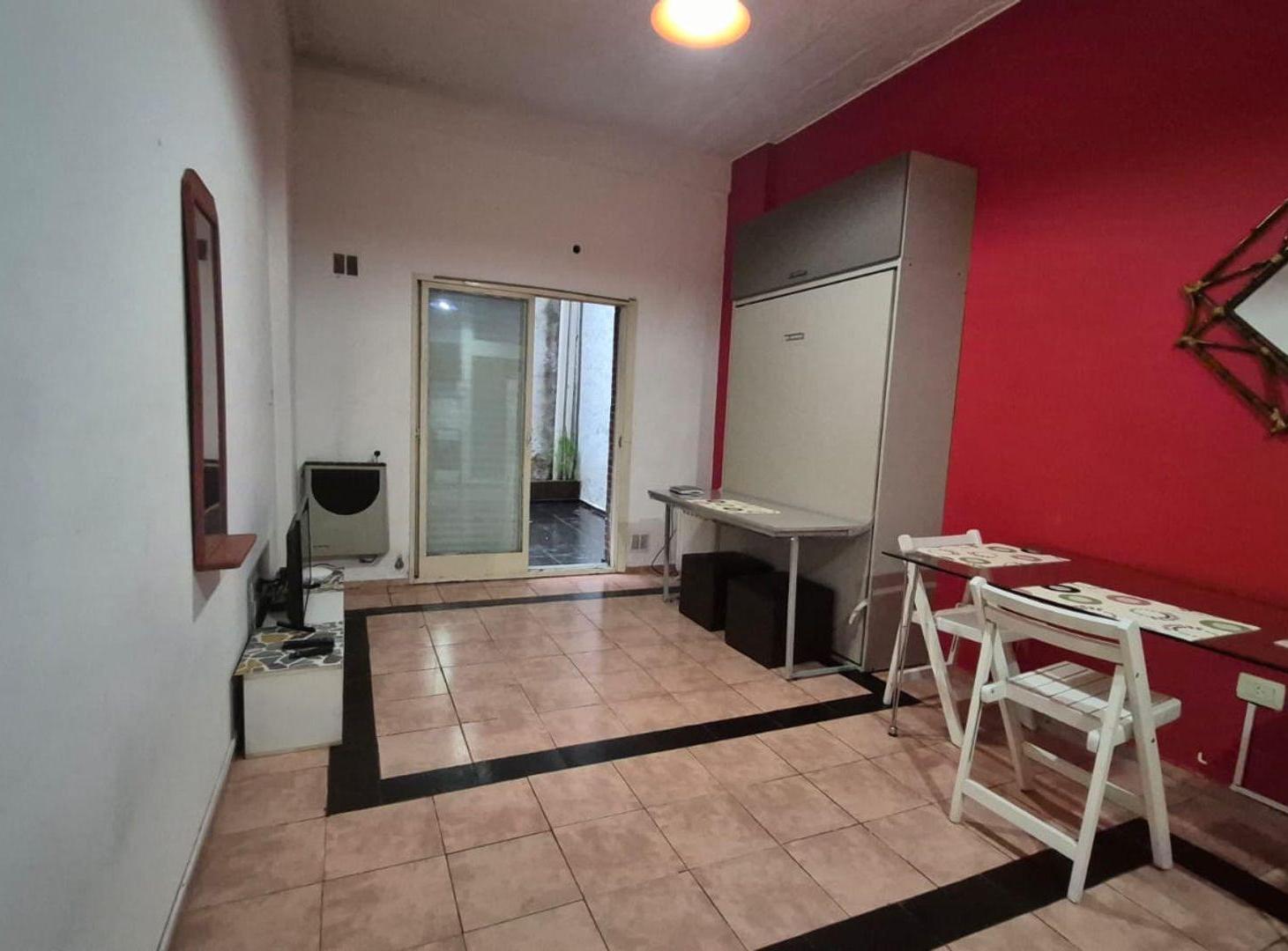 Foto de VENTA MONOAMBIENTE CON PATIO CONSTITUCIÓN, imagen 2