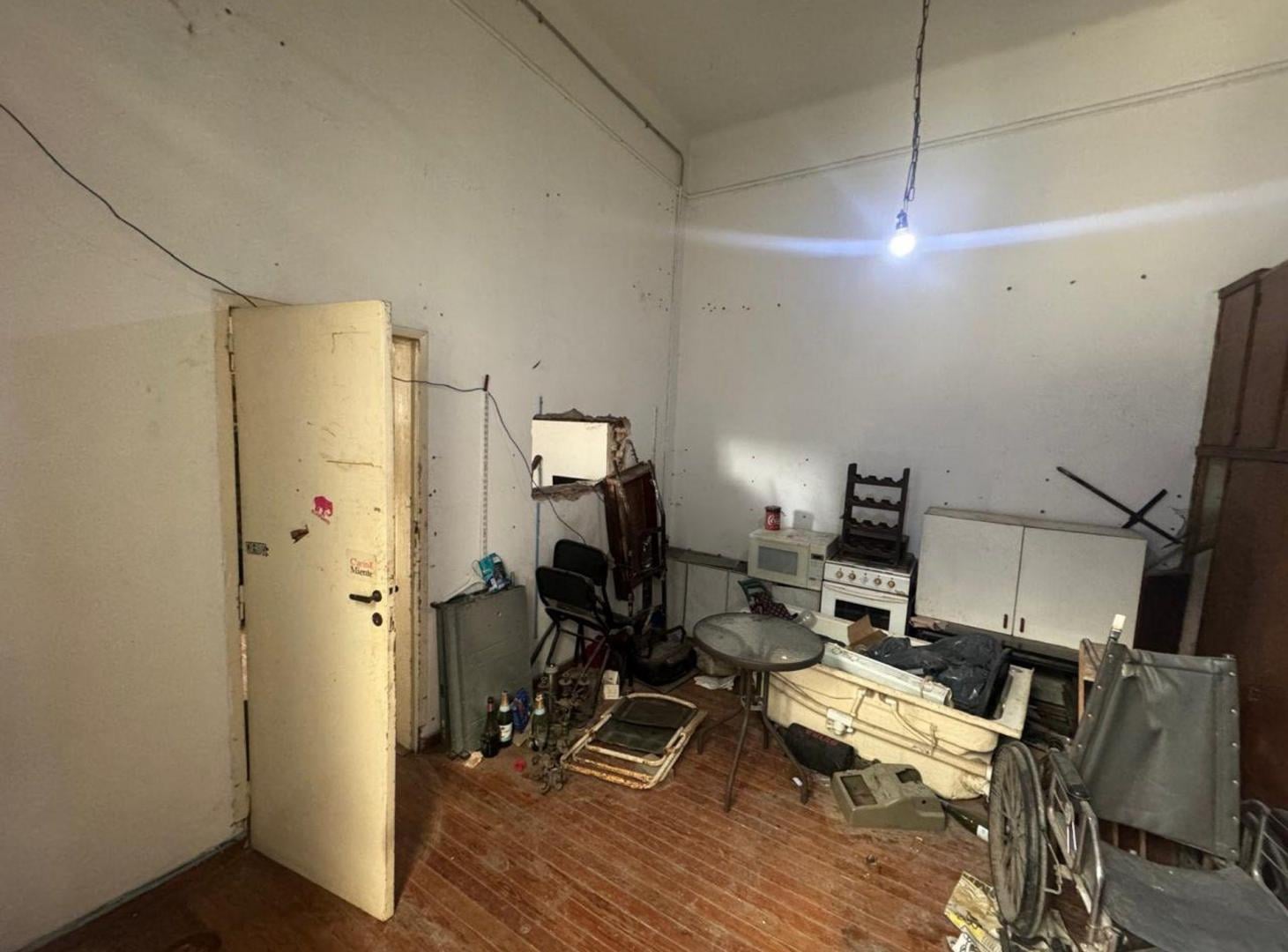 Foto de VENTA PH 5 AMBIENTES MONSERRAT A REFACCIONAR, imagen 5