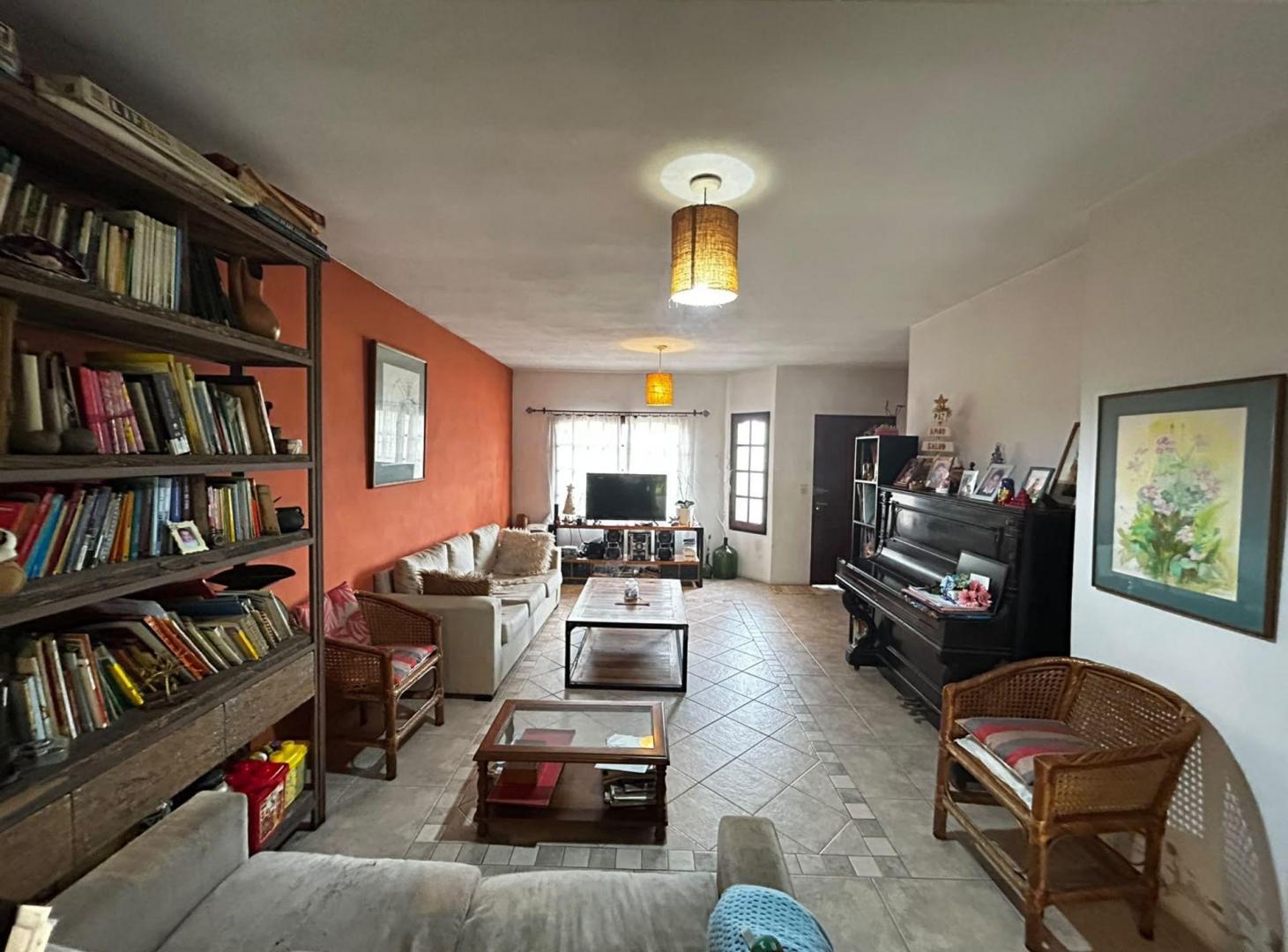 Foto de Casa Venta San Isidro Apto Credito Jardin Cochera, imagen 4