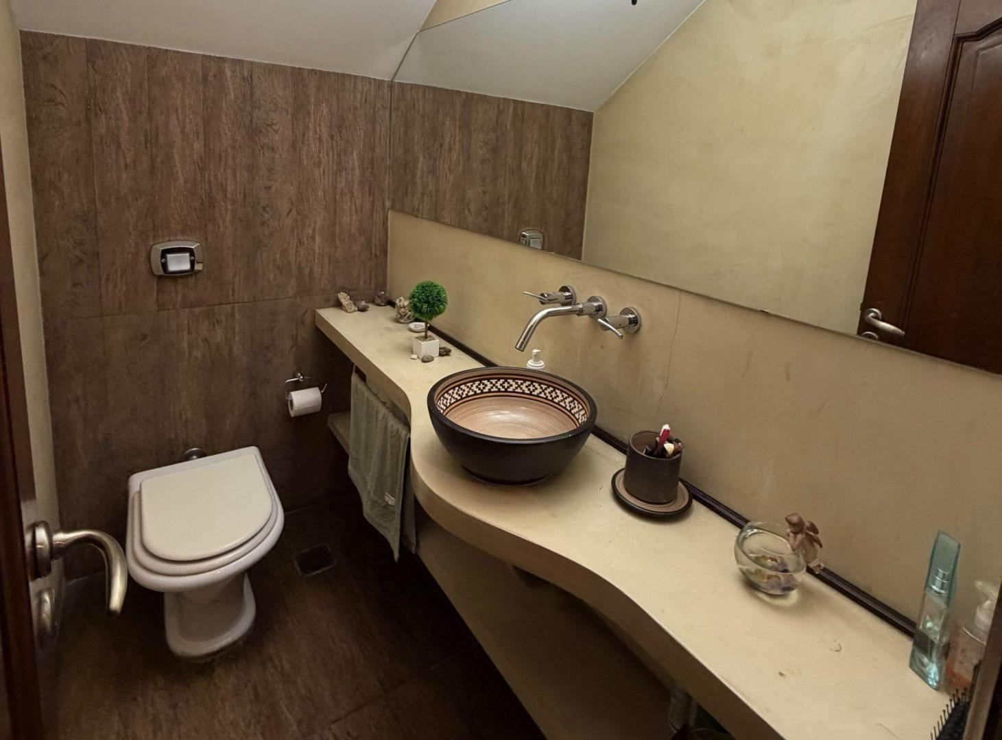 Foto de Venta casa 5 amb fondo pileta cochera Ciudad Evita, imagen 1